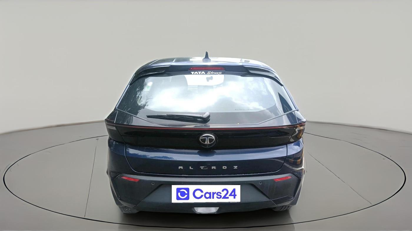 2025 Tata ALTROZ Creative S Petrol 5AMT, Petrol, Automatic, 5,240 km, exterior
