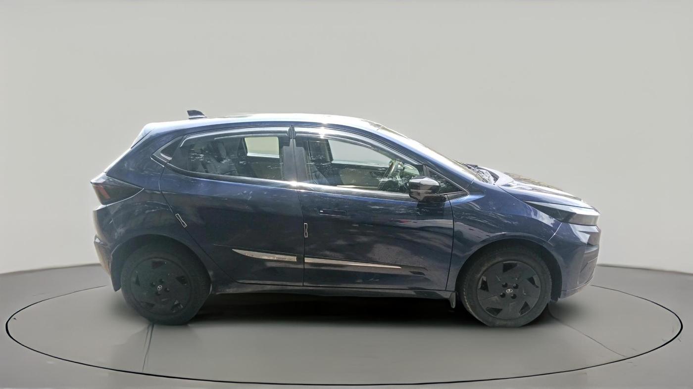 2025 Tata ALTROZ Creative S Petrol 5AMT, Petrol, Automatic, 5,240 km, exterior
