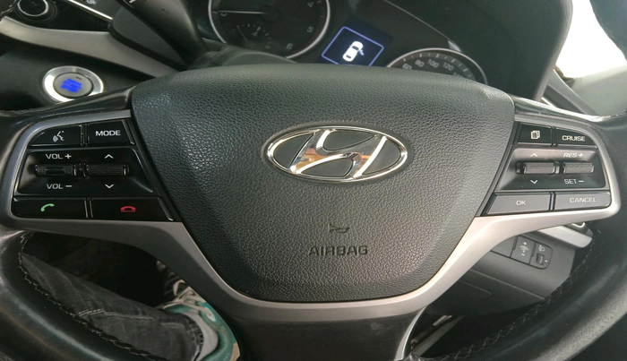 2018 Hyundai New Elantra 1.6 SX (O) AT DIESEL, Diesel, Automatic, 1,43,535 km, interior