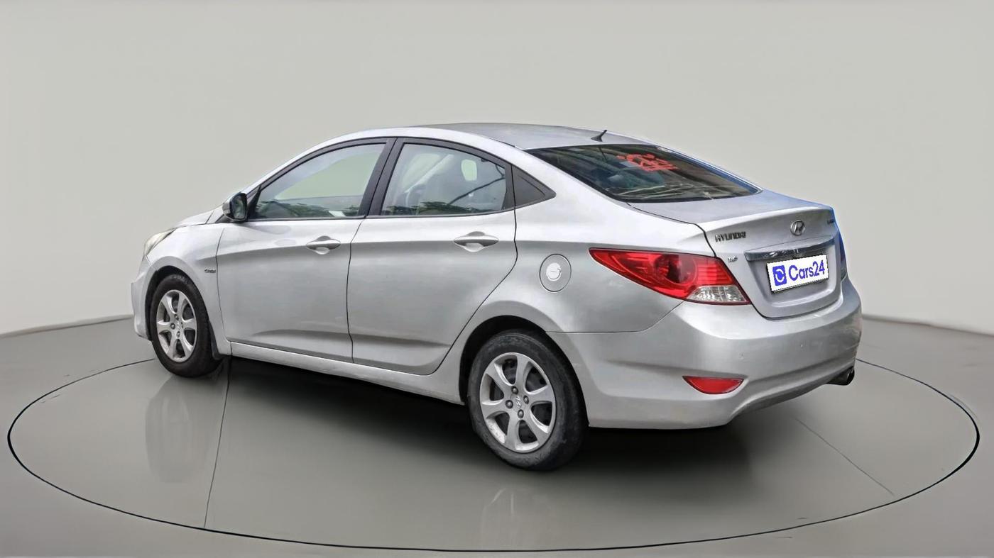 2012 Hyundai Verna FLUIDIC 1.6 CRDI EX, Diesel, Manual, 1,42,962 km, exterior