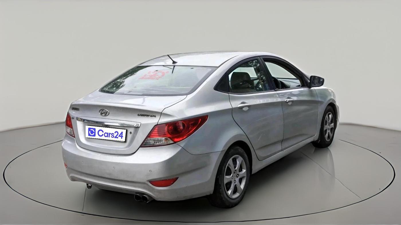 2012 Hyundai Verna FLUIDIC 1.6 CRDI EX, Diesel, Manual, 1,42,962 km, exterior