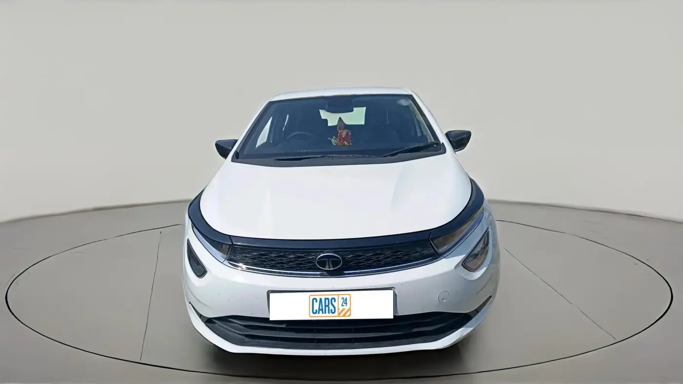2024 Tata ALTROZ XZ CNG, CNG, Manual, 36,900 km, exterior