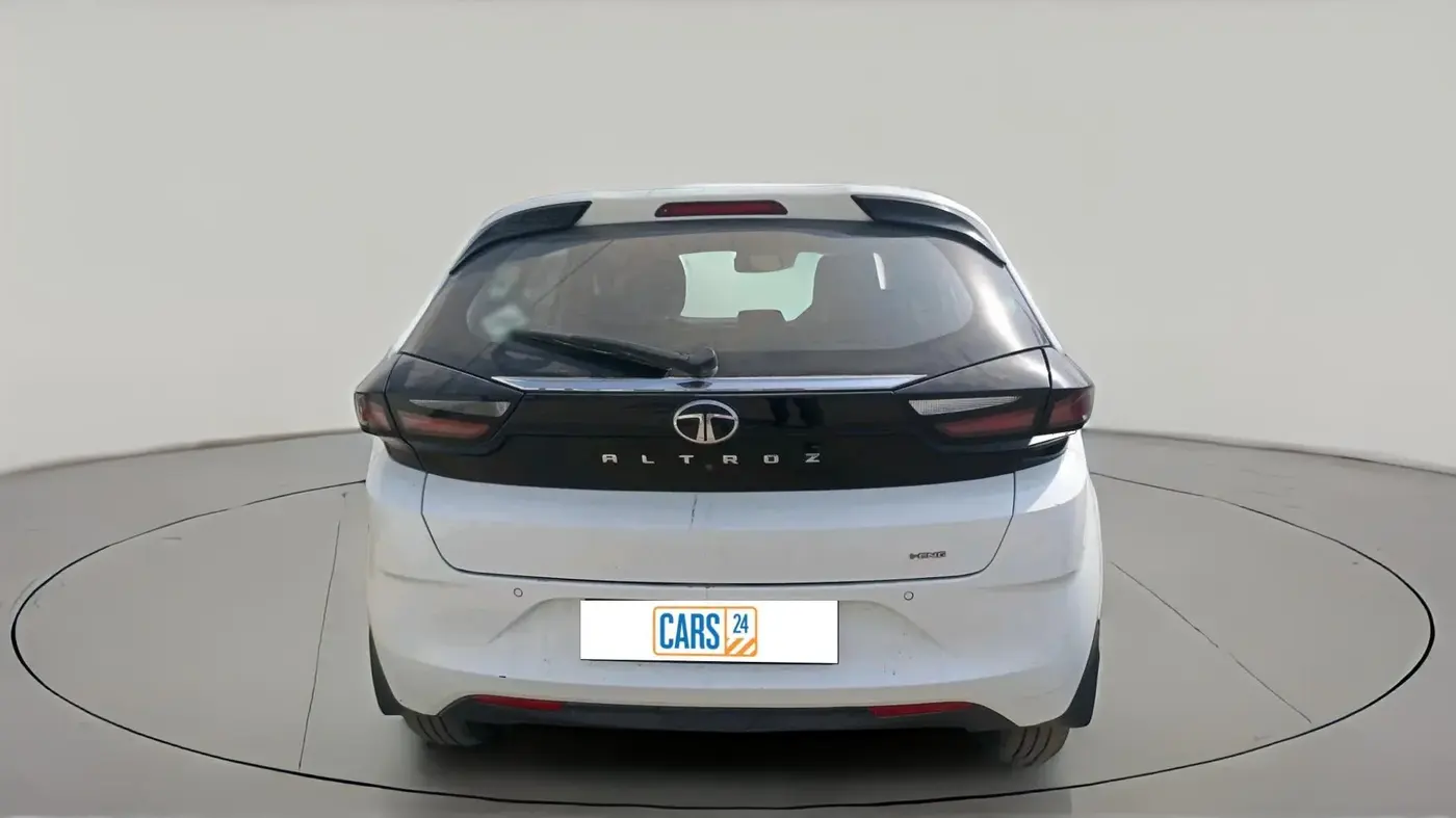 2024 Tata ALTROZ XZ CNG, CNG, Manual, 36,900 km, exterior
