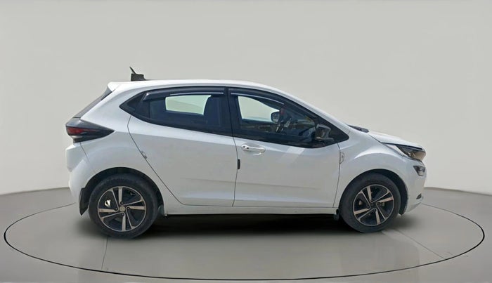 2024 Tata ALTROZ XZ CNG, CNG, Manual, 36,900 km, exterior