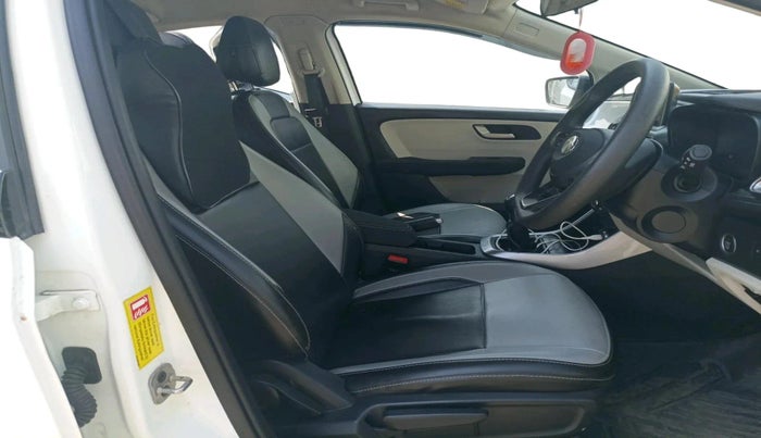 2024 Tata ALTROZ XZ CNG, CNG, Manual, 36,900 km, interior