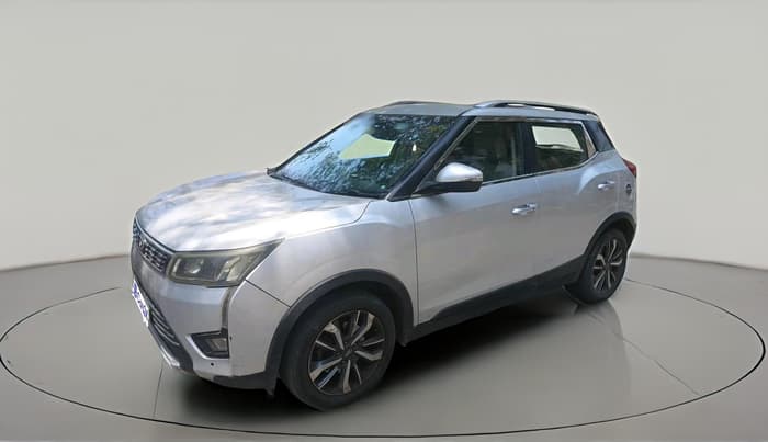 2019 Mahindra XUV300 W8 (O) 1.5 DIESEL, Diesel, Manual, 75,228 km, exterior