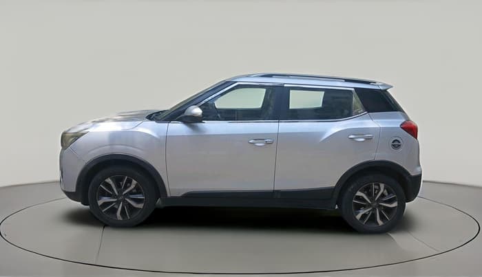 2019 Mahindra XUV300 W8 (O) 1.5 DIESEL, Diesel, Manual, 75,228 km, exterior