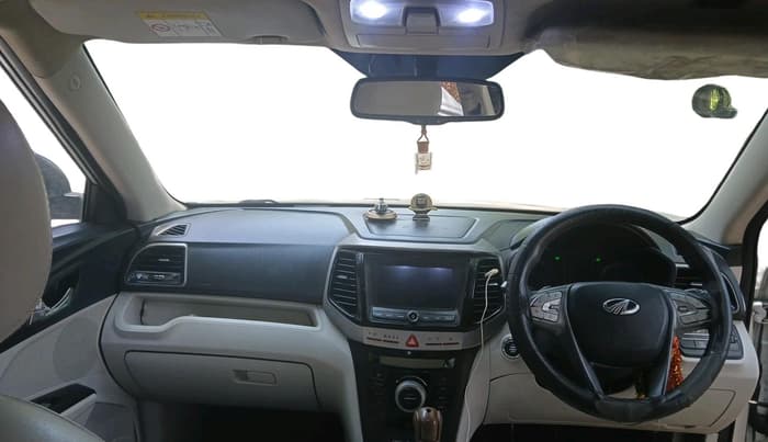 2019 Mahindra XUV300 W8 (O) 1.5 DIESEL, Diesel, Manual, 75,228 km, interior
