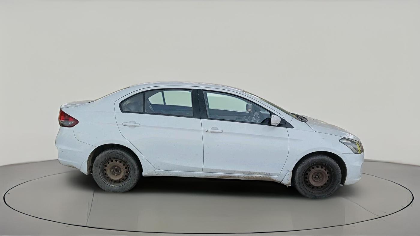 2014 Maruti Ciaz VDI +, Diesel, Manual, 2,25,229 km, exterior