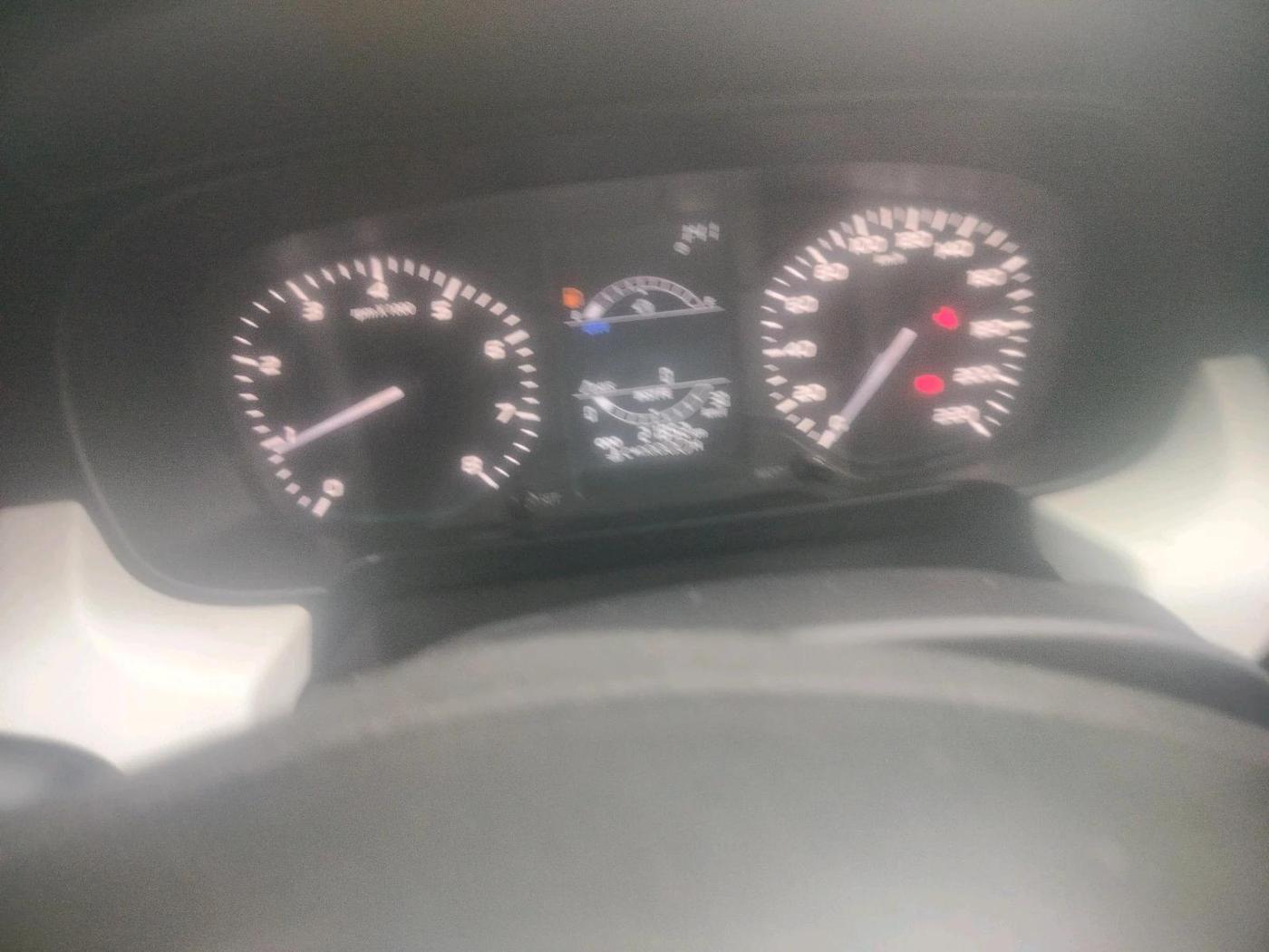 2022 Tata PUNCH PURE MT, Petrol, Manual, 21,852 km, interior
