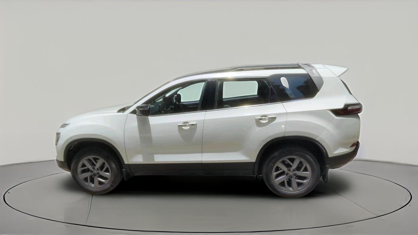 2022 Tata Safari XT PLUS, Diesel, Manual, 1,46,203 km, exterior