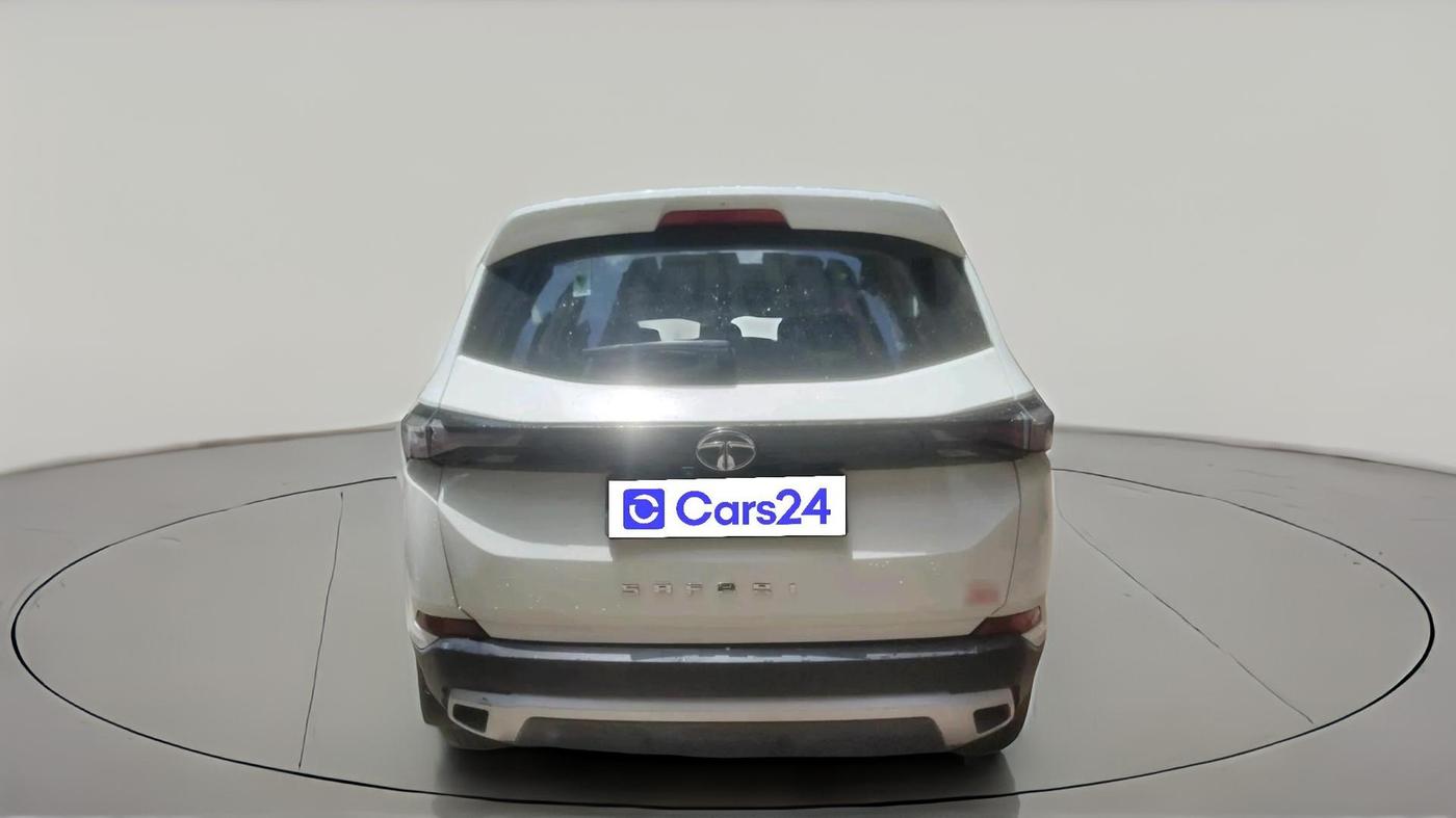 2022 Tata Safari XT PLUS, Diesel, Manual, 1,46,203 km, exterior