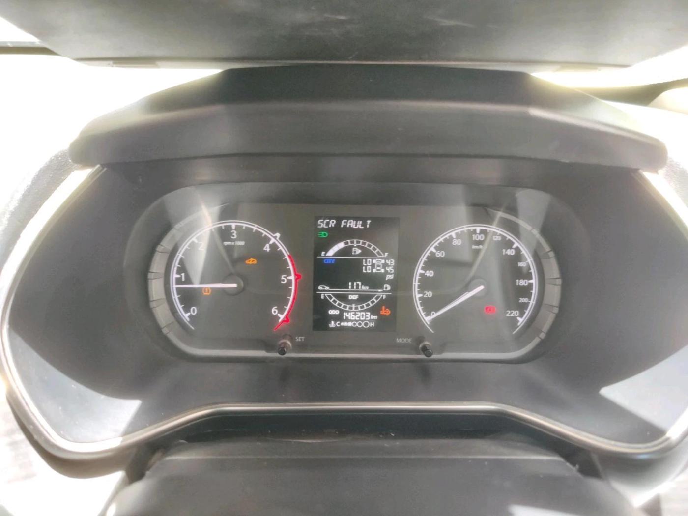 2022 Tata Safari XT PLUS, Diesel, Manual, 1,46,203 km, interior