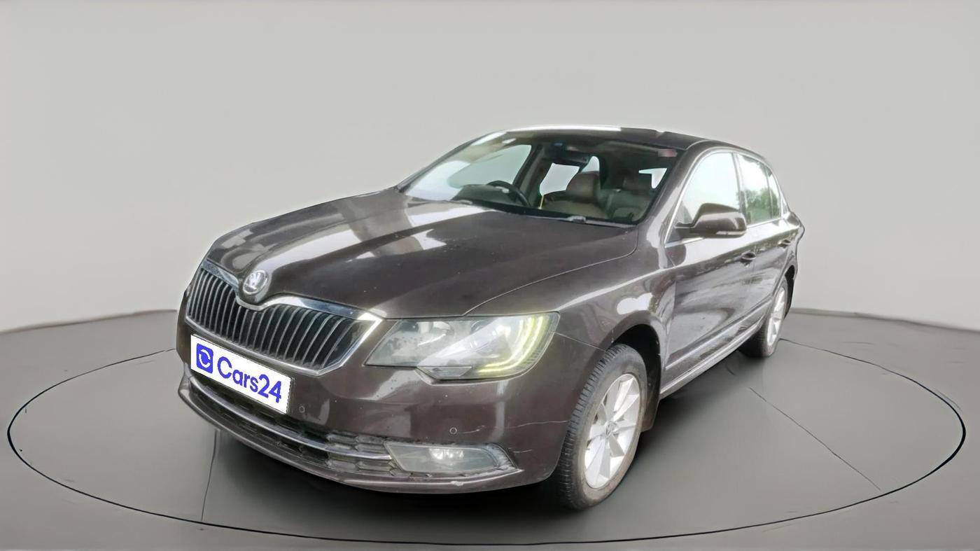 2015 Skoda Superb ELEGANCE 2.0 TDI CR AT, Diesel, Automatic, 92,140 km, exterior