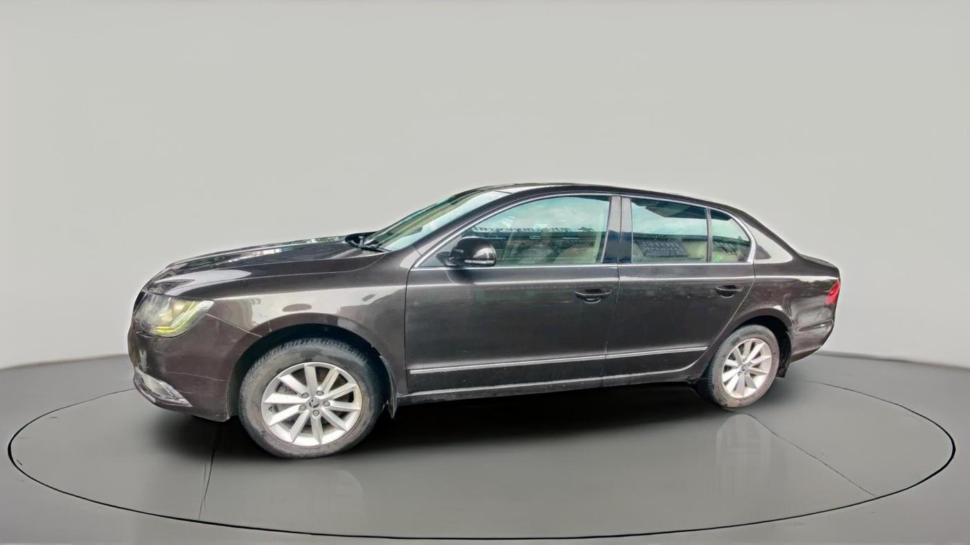 2015 Skoda Superb ELEGANCE 2.0 TDI CR AT, Diesel, Automatic, 92,140 km, exterior