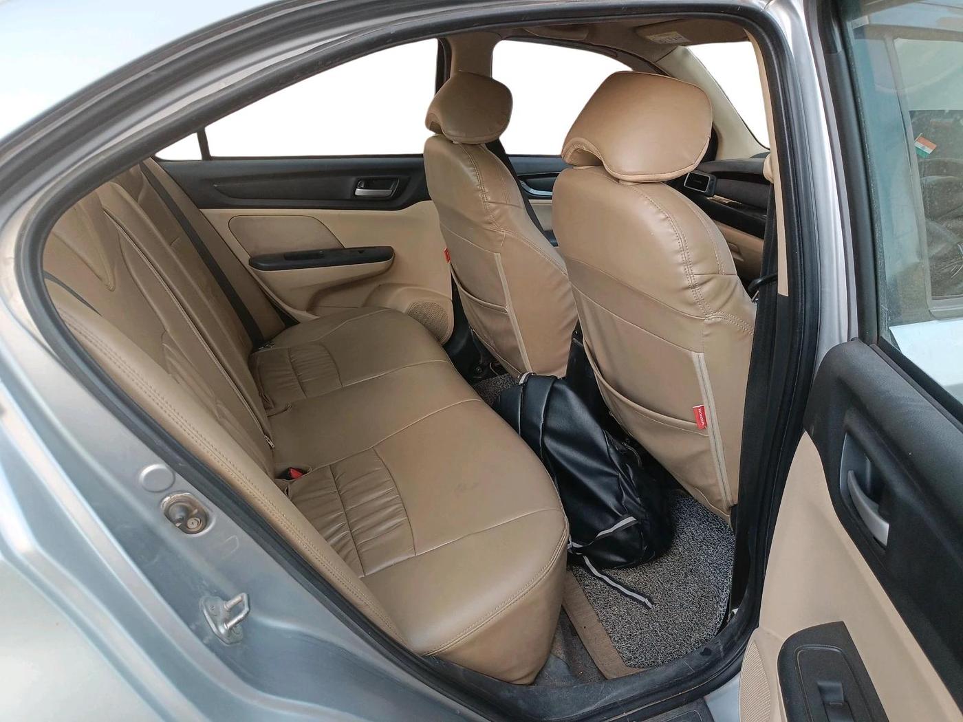 2019 Honda Amaze 1.2L I-VTEC V, Petrol, Manual, 1,12,227 km, interior