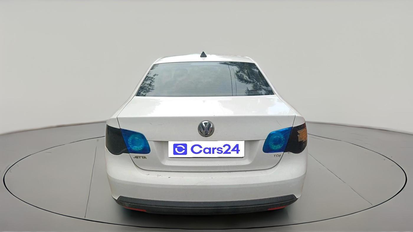 2011 Volkswagen Jetta COMFORTLINE 2.0L TDI, Diesel, Manual, 1,67,520 km, exterior