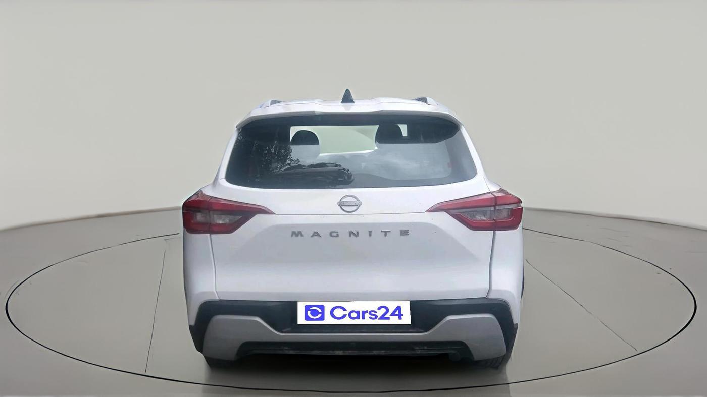 2022 Nissan MAGNITE XV EXECUTIVE, Petrol, Manual, 8,835 km, exterior