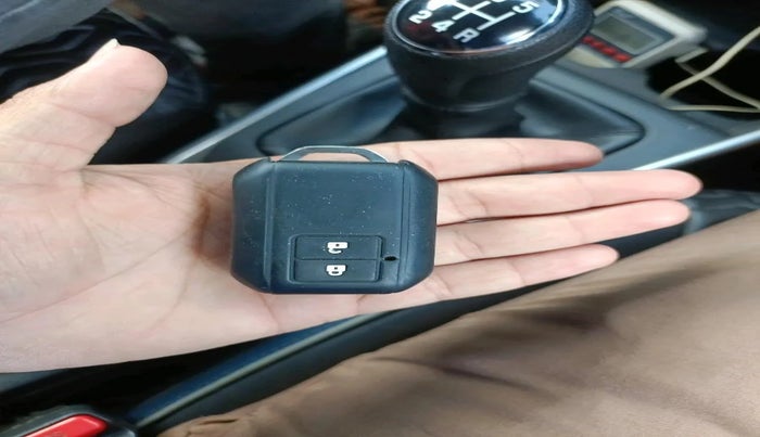 2022 Maruti Baleno ZETA PETROL 1.2, Petrol, Manual, 42,240 km, interior