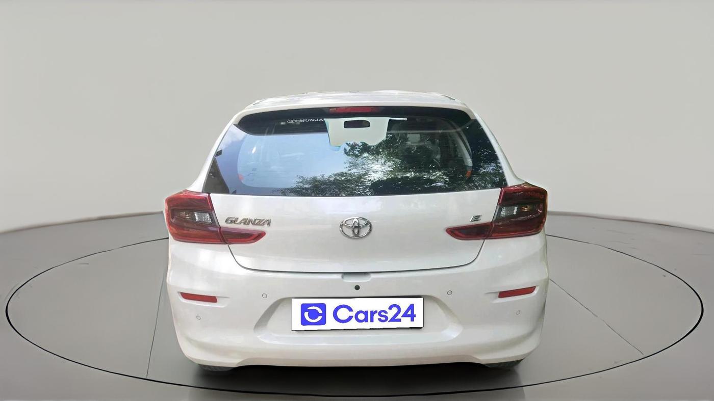 2025 Toyota Glanza E, Petrol, Manual, 3,945 km, exterior