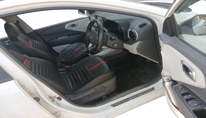 2022 Hyundai GRAND I10 NIOS SPORTZ 1.2 KAPPA VTVT CNG, CNG, Manual, 59,891 km, interior