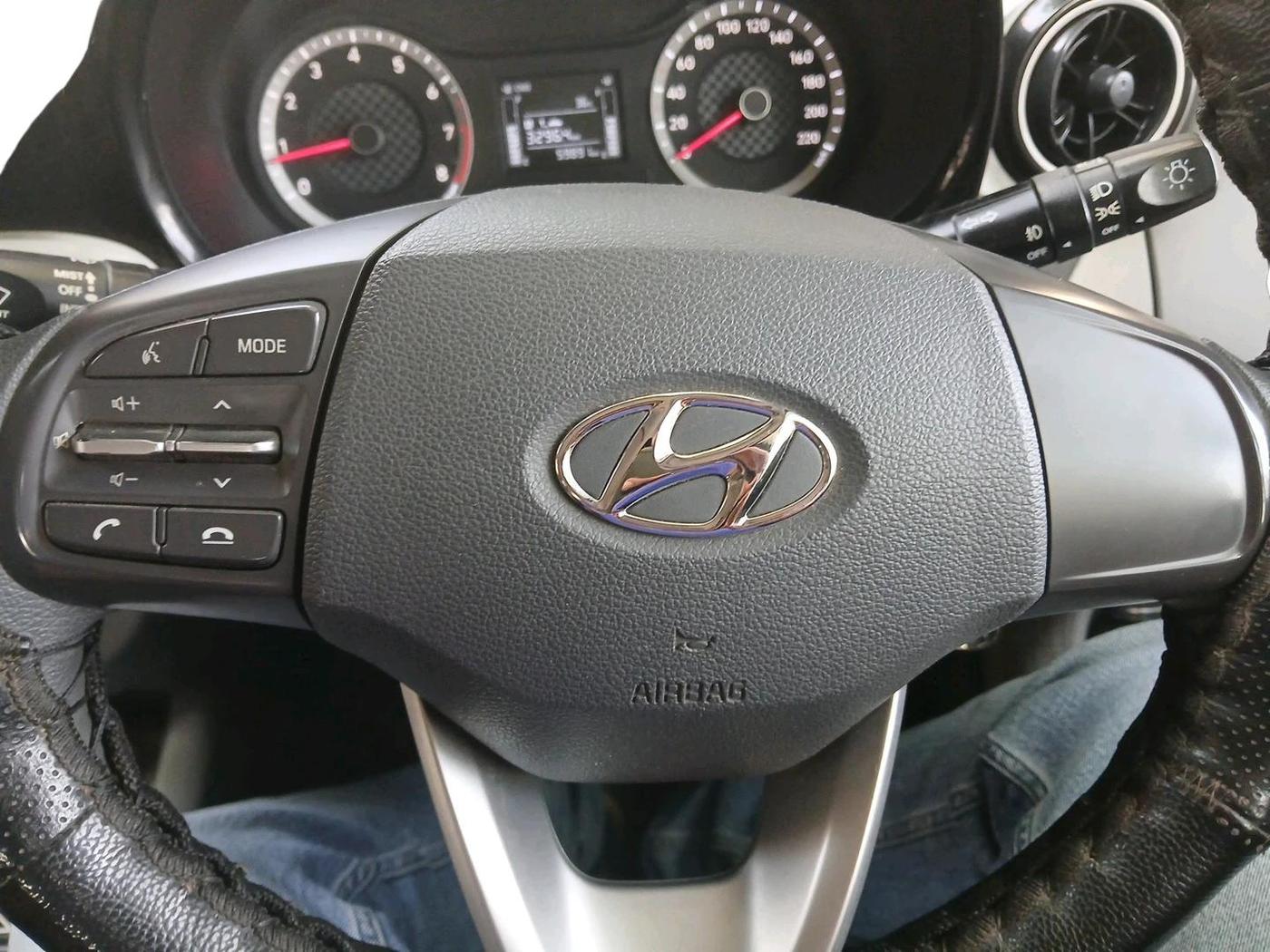 2022 Hyundai GRAND I10 NIOS SPORTZ 1.2 KAPPA VTVT CNG, CNG, Manual, 59,891 km, interior