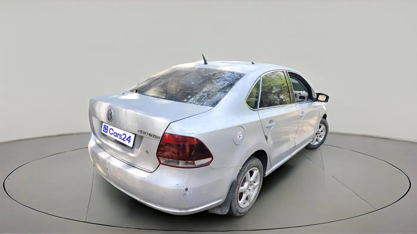 2014 Volkswagen Vento HIGHLINE DIESEL 1.6, Diesel, Manual, 1,14,011 km, exterior
