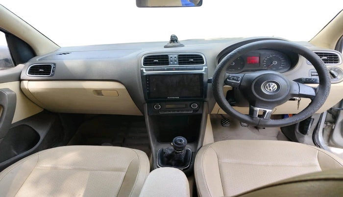 2014 Volkswagen Vento HIGHLINE DIESEL 1.6, Diesel, Manual, 1,14,011 km, interior