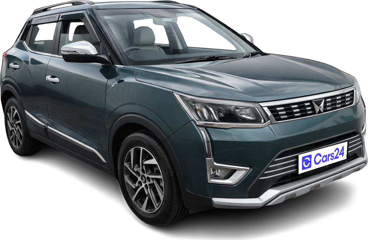 2022 Mahindra XUV300 - SUV - Diesel - Automatic - ₹10.30 lakh