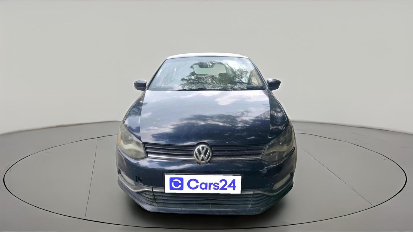 2014 Volkswagen Polo HIGHLINE1.5L, Diesel, Manual, 1,72,261 km, exterior