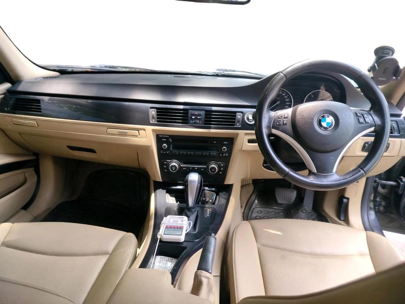 2012 BMW 3 Series 320d, Diesel, Automatic, 1,17,750 km, interior