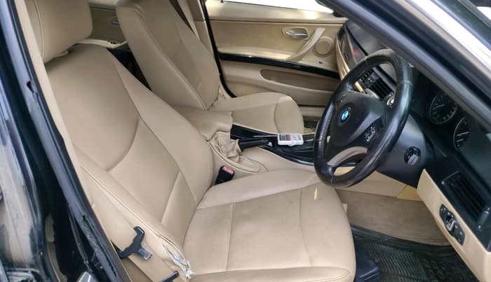 2012 BMW 3 Series 320d, Diesel, Automatic, 1,17,744 km, interior