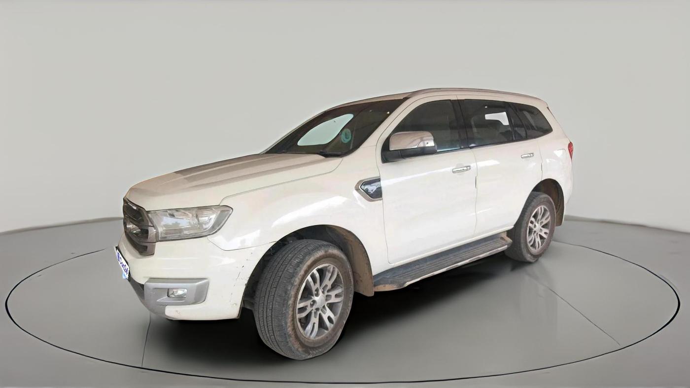 2017 Ford Endeavour TITANIUM 3.2 4X4 AT, Diesel, Automatic, 1,42,094 km, exterior