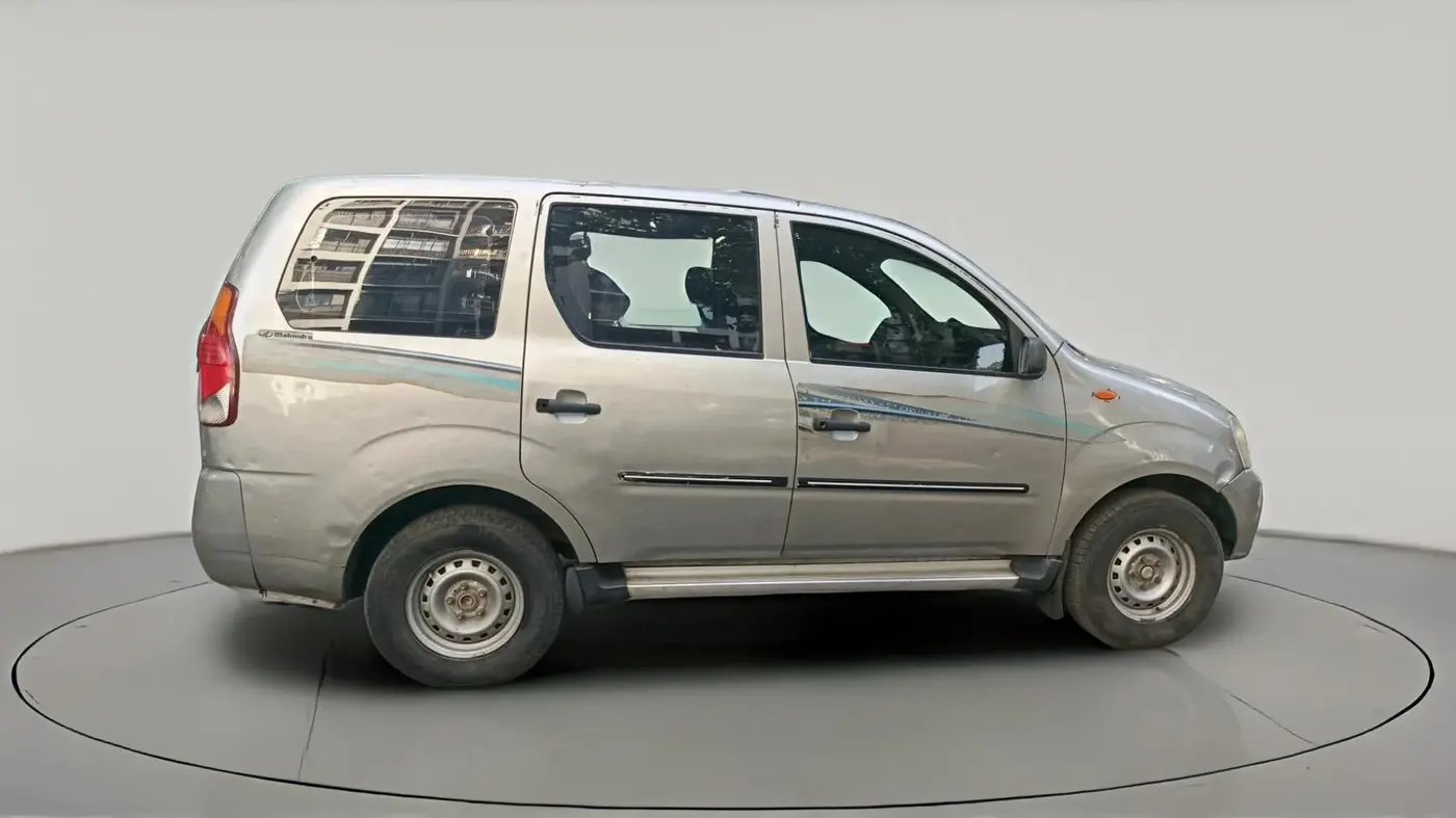 2011 Mahindra Xylo D2 BS III, Diesel, Manual, 1,46,162 km, exterior