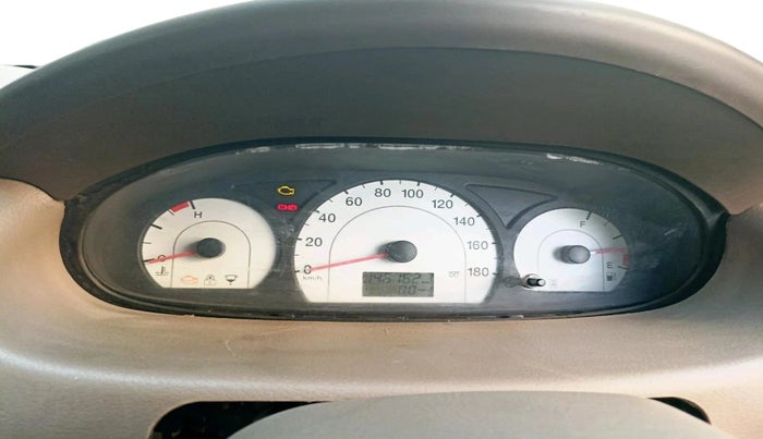 2011 Mahindra Xylo D2 BS III, Diesel, Manual, 1,46,162 km, interior