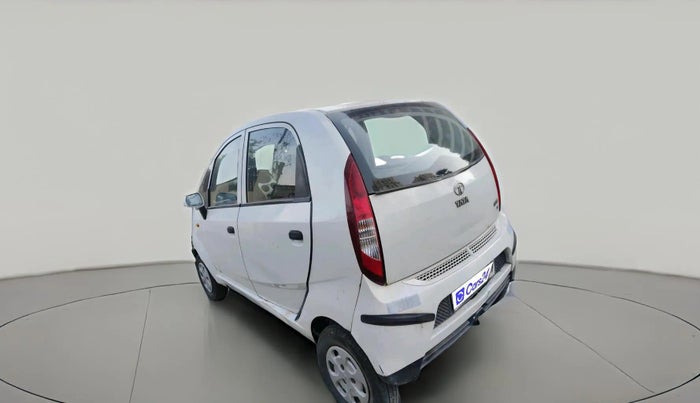 2015 Tata Nano EMAX XM CNG, CNG, Manual, 84,857 km, exterior