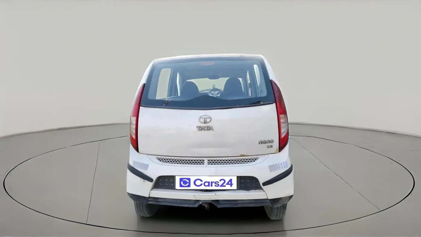 2015 Tata Nano EMAX XM CNG, CNG, Manual, 84,857 km, exterior