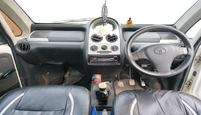 2015 Tata Nano EMAX XM CNG, CNG, Manual, 84,857 km, interior