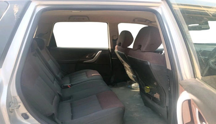 2014 Mahindra XUV500 W6, Diesel, Manual, 10,10,000 km, interior