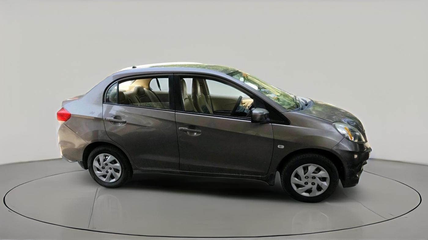 2013 Honda Amaze 1.5L I-DTEC S, Diesel, Manual, 1,93,182 km, exterior