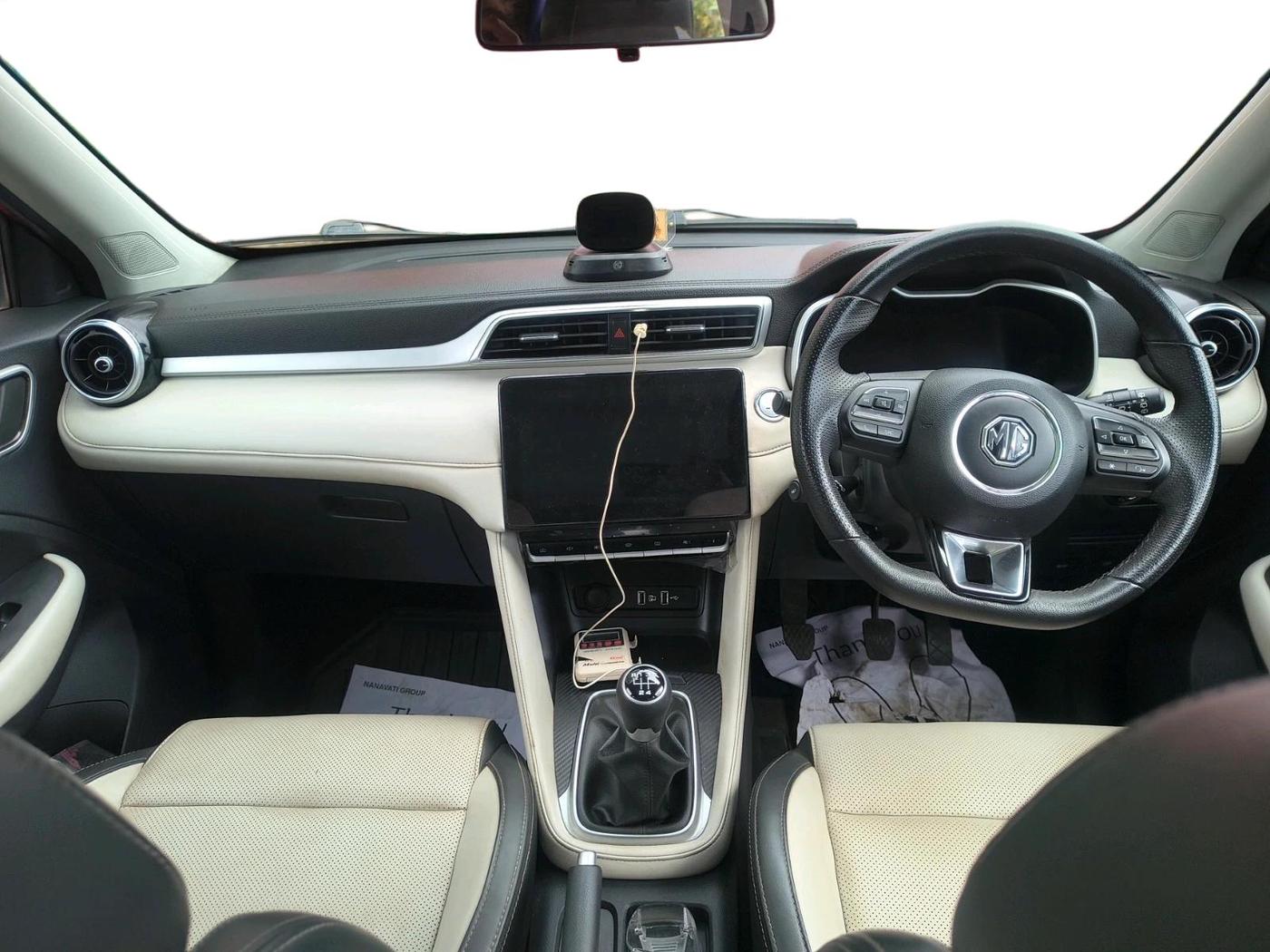 2023 MG ASTOR SHARP 1.5 MT, Petrol, Manual, 31,935 km, interior