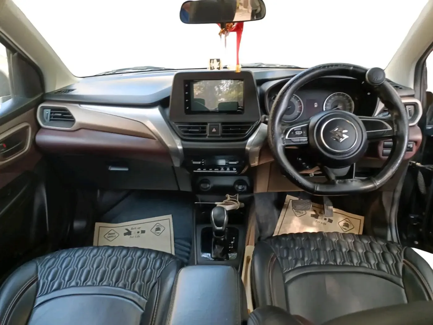 2025 Maruti FRONX DELTA 1.2 AGS, CNG, Automatic, 23,578 km, interior