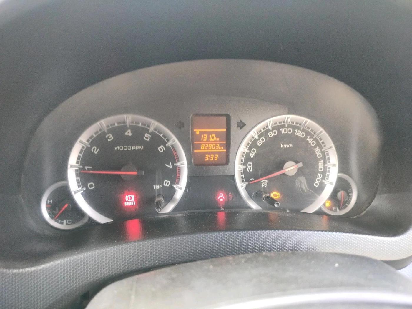 2014 Maruti Swift VXI, CNG, Manual, 82,903 km, interior