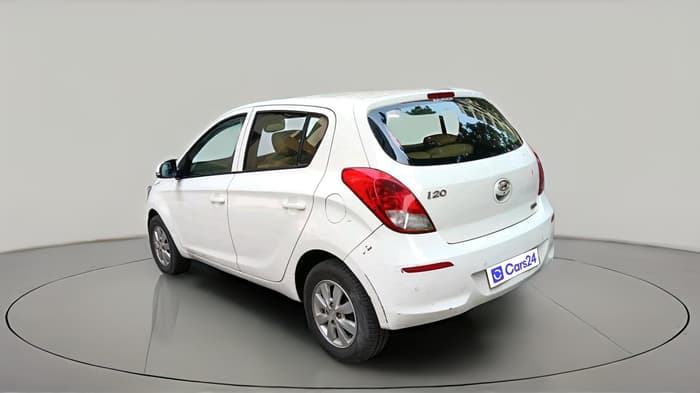 2014 Hyundai i20 SPORTZ 1.2, Petrol, Manual, 1,10,610 km, exterior