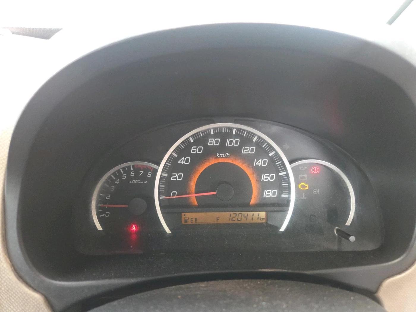 2013 Maruti Wagon R 1.0 VXI, CNG, Manual, 1,20,411 km, interior