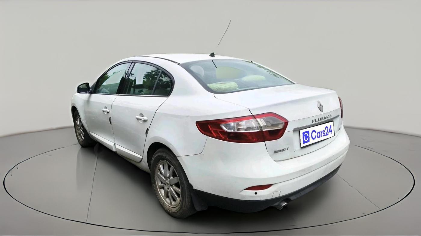 2012 Renault Fluence 1.5 E4, Diesel, Manual, 1,72,937 km, exterior