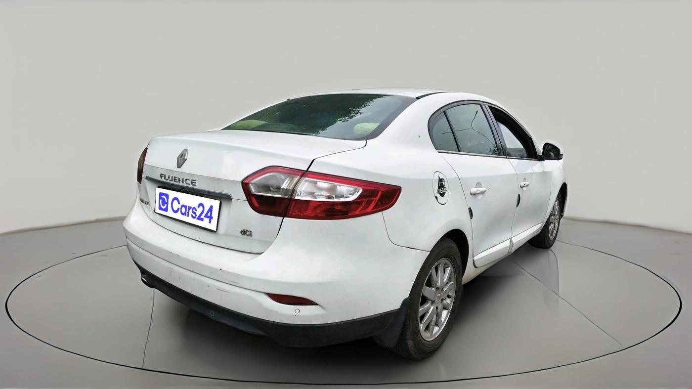 2012 Renault Fluence 1.5 E4, Diesel, Manual, 1,72,937 km, exterior