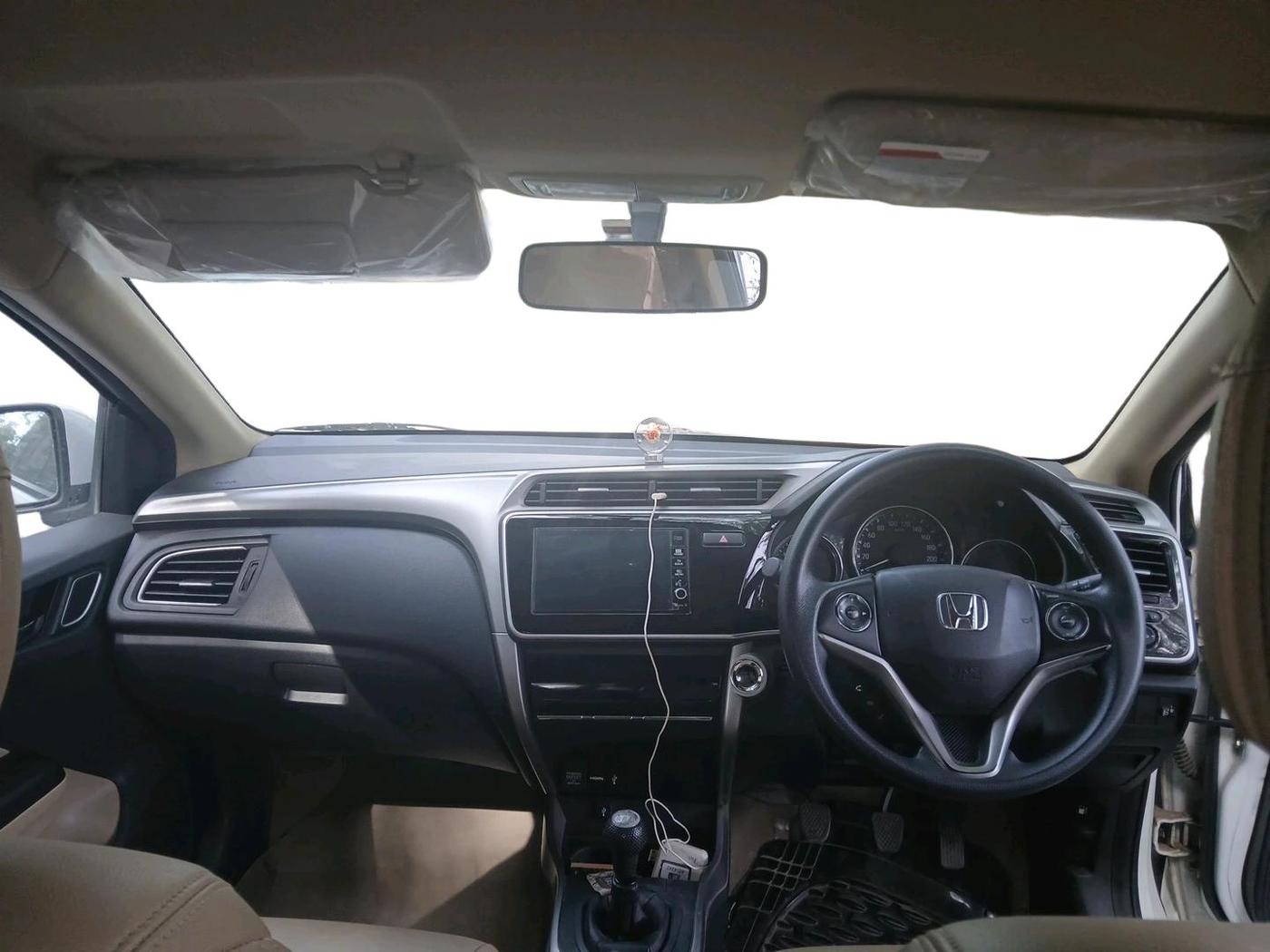 2019 Honda City 1.5L I-VTEC V MT, Petrol, Manual, 50,295 km, interior