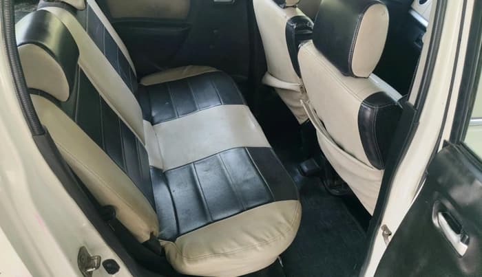 2017 Maruti Wagon R 1.0 LXI, CNG, Manual, 1,13,710 km, interior