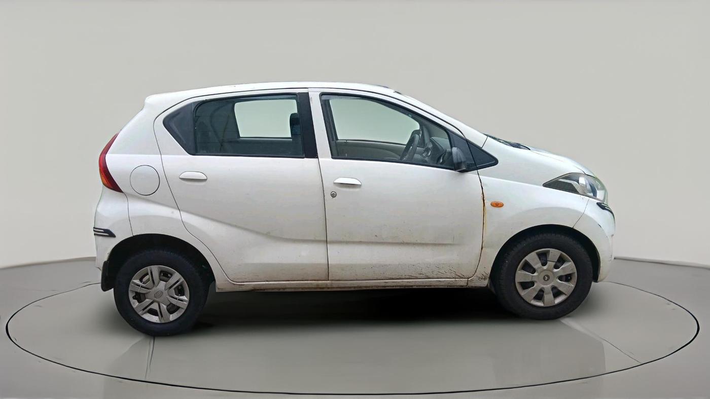 2016 Datsun Redi Go T (O), Petrol, Manual, 35,813 km, exterior